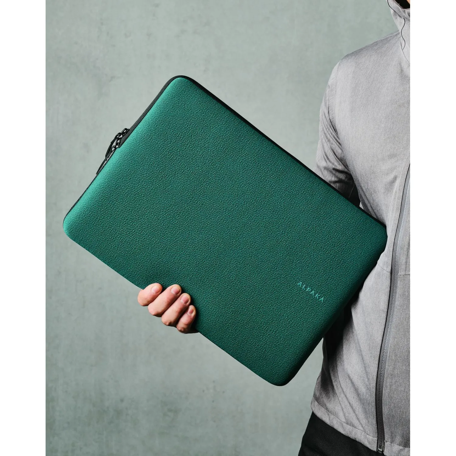 ALPAKA Slim Laptop Sleeve 16"