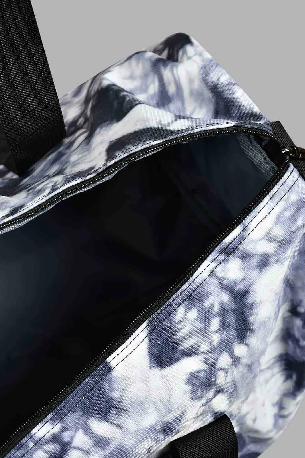Black And White Printed Duffel Bag (19.5")