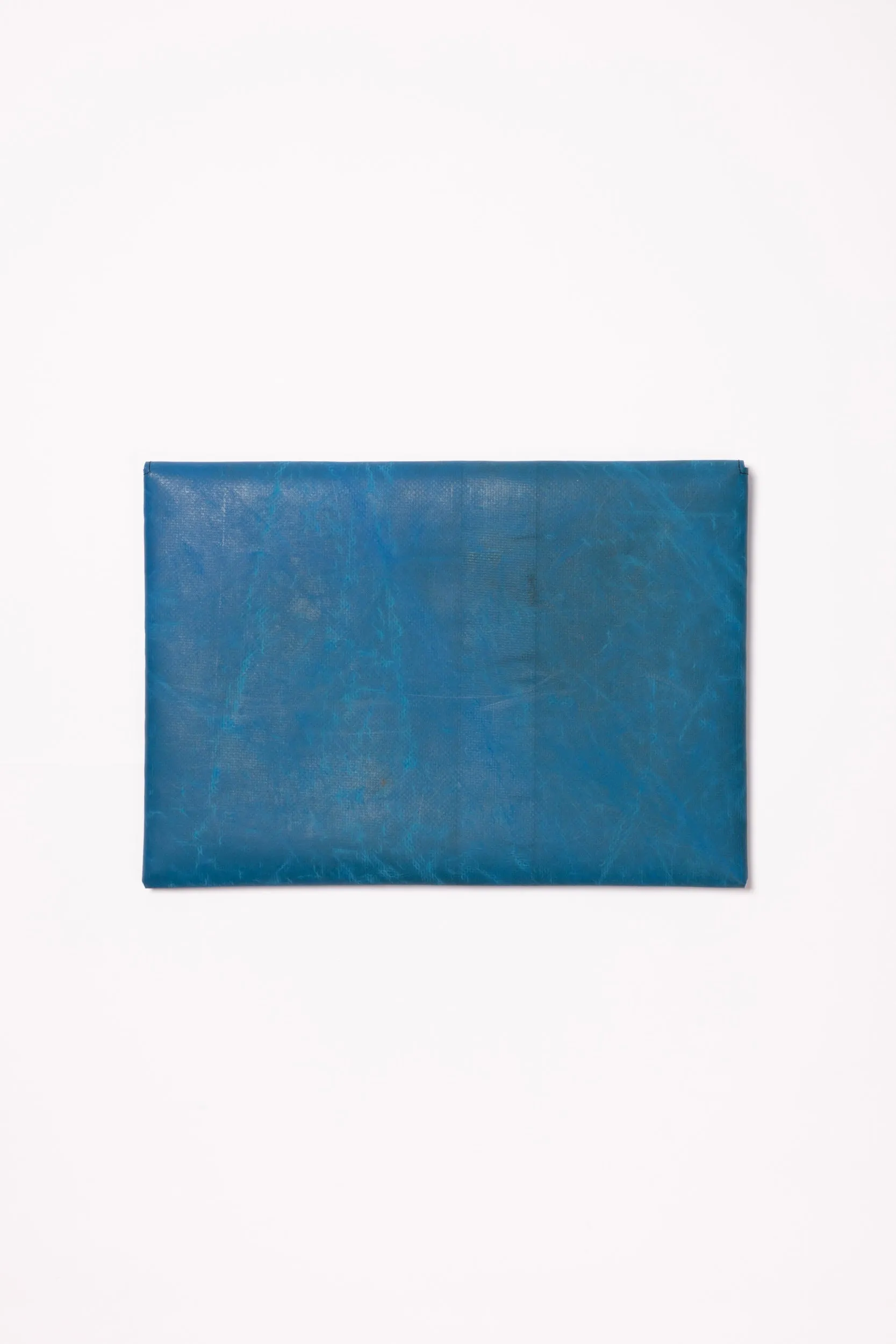 F421_00100 SLEEVE FOR LAPTOP 15"