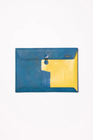 F421_00100 SLEEVE FOR LAPTOP 15"