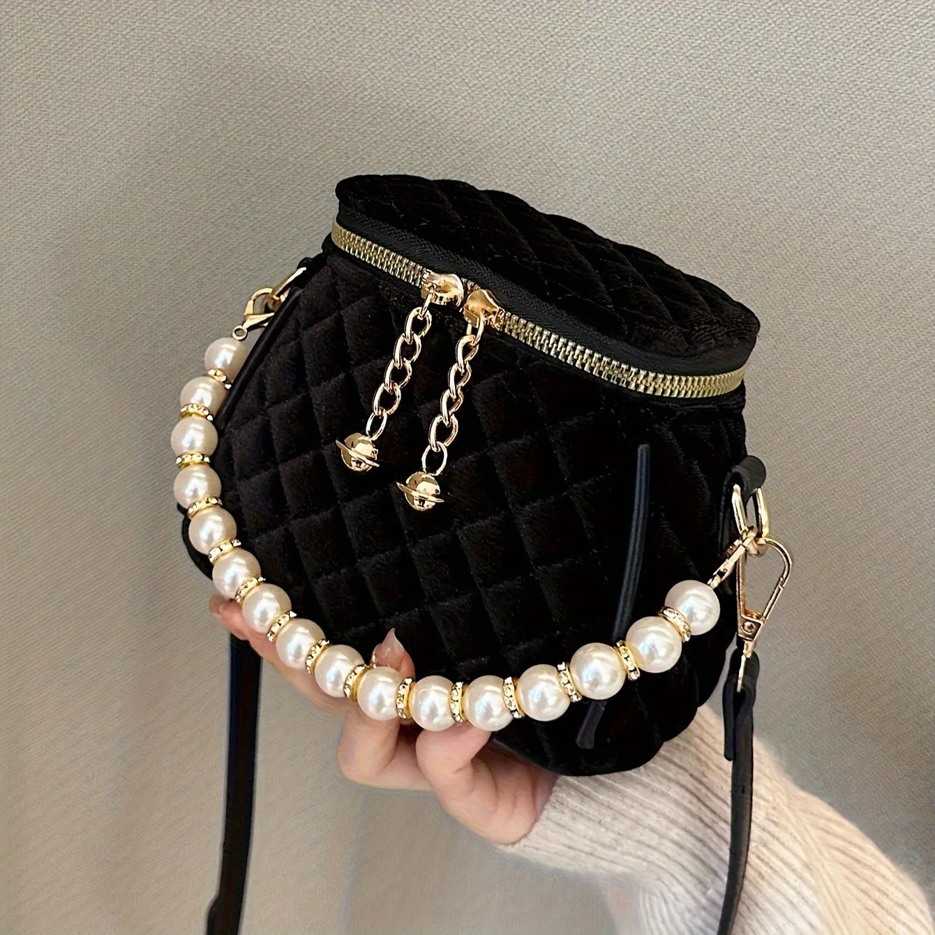 Mini Quilted Crossbody Chic Womens Fashion Handbag