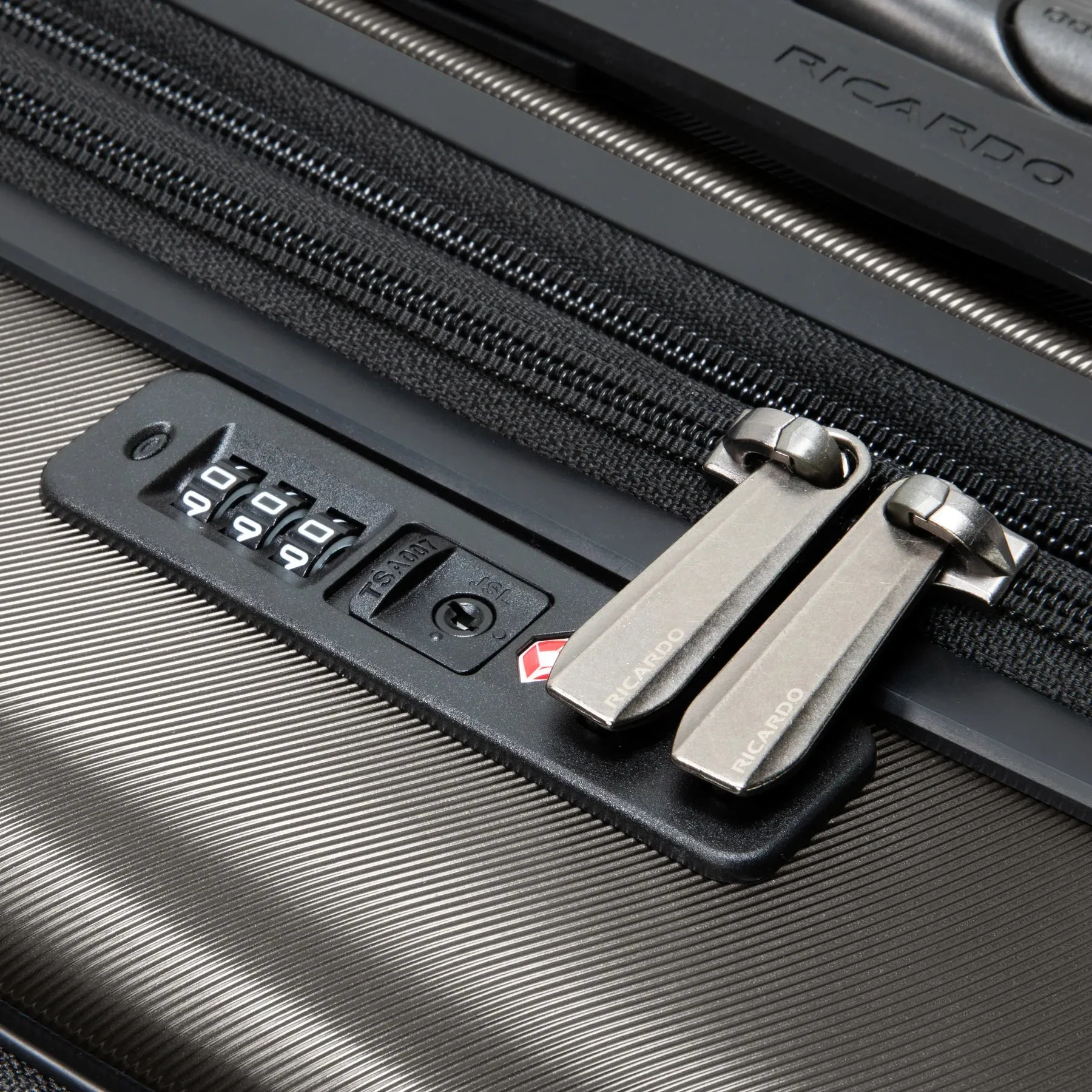 MONTECITO 2.0 Fast Access Carry-On