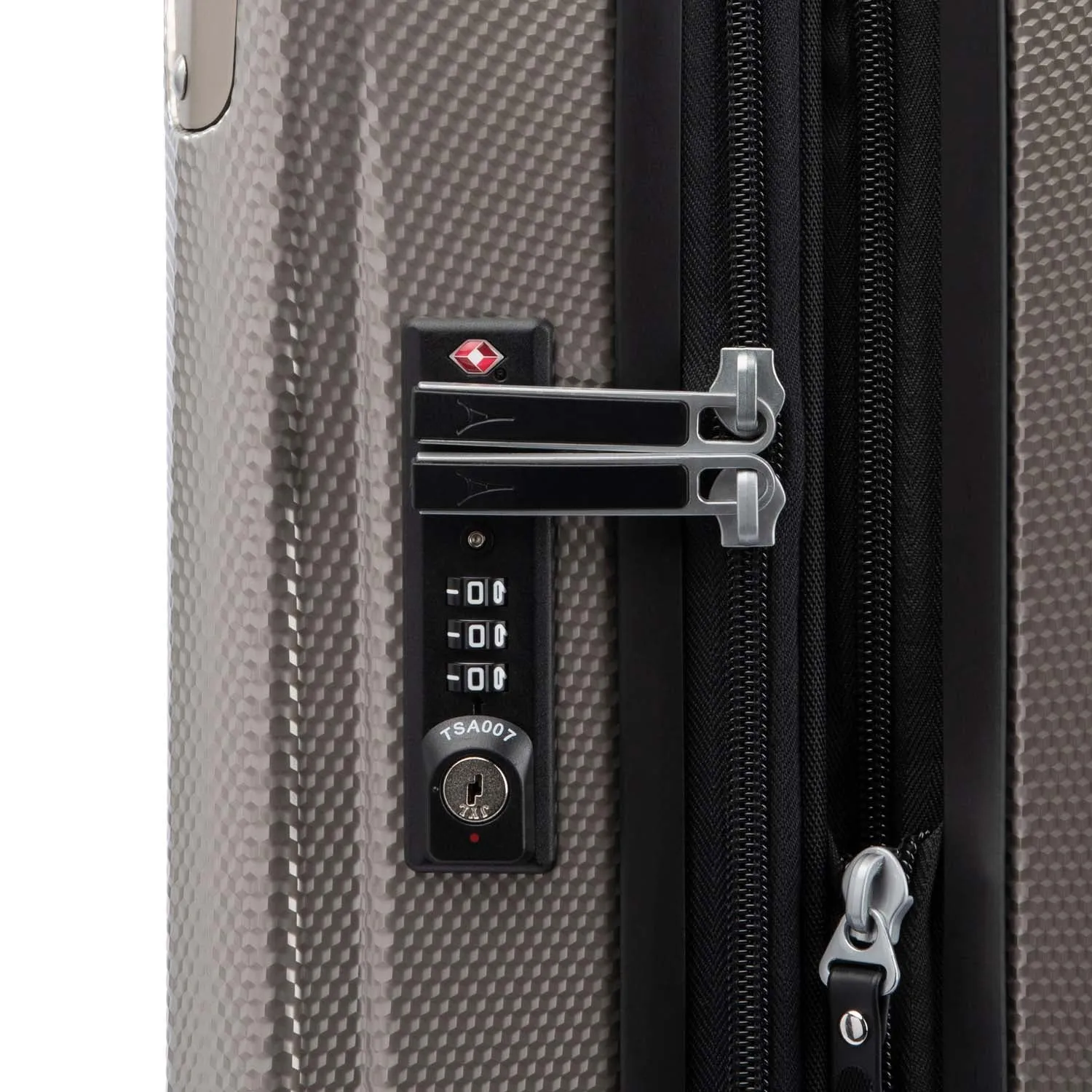 Pathways™ 3.0 - 22" Carry-on Hardside Expandable Spinner